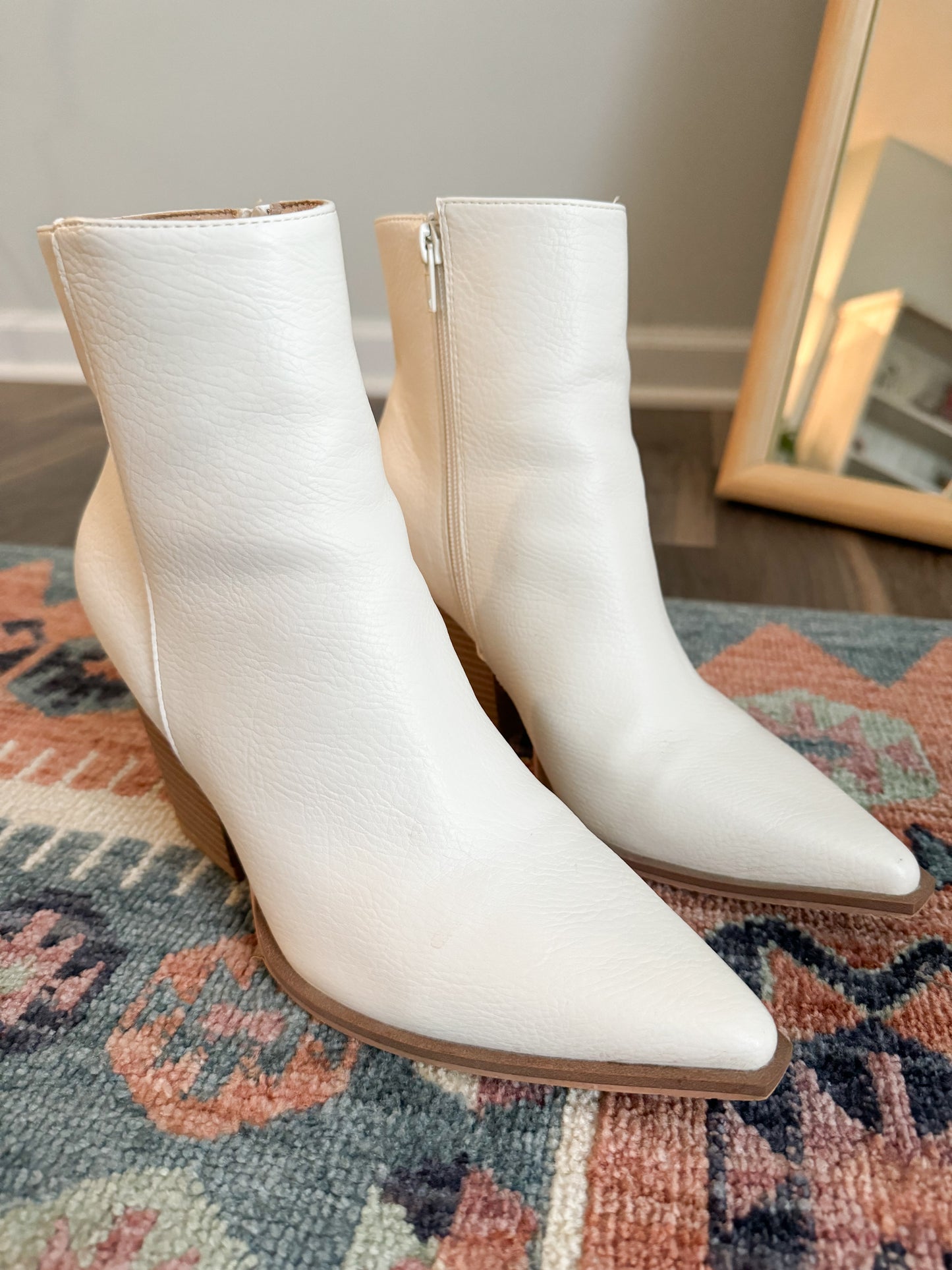 White Cowgirl Boots