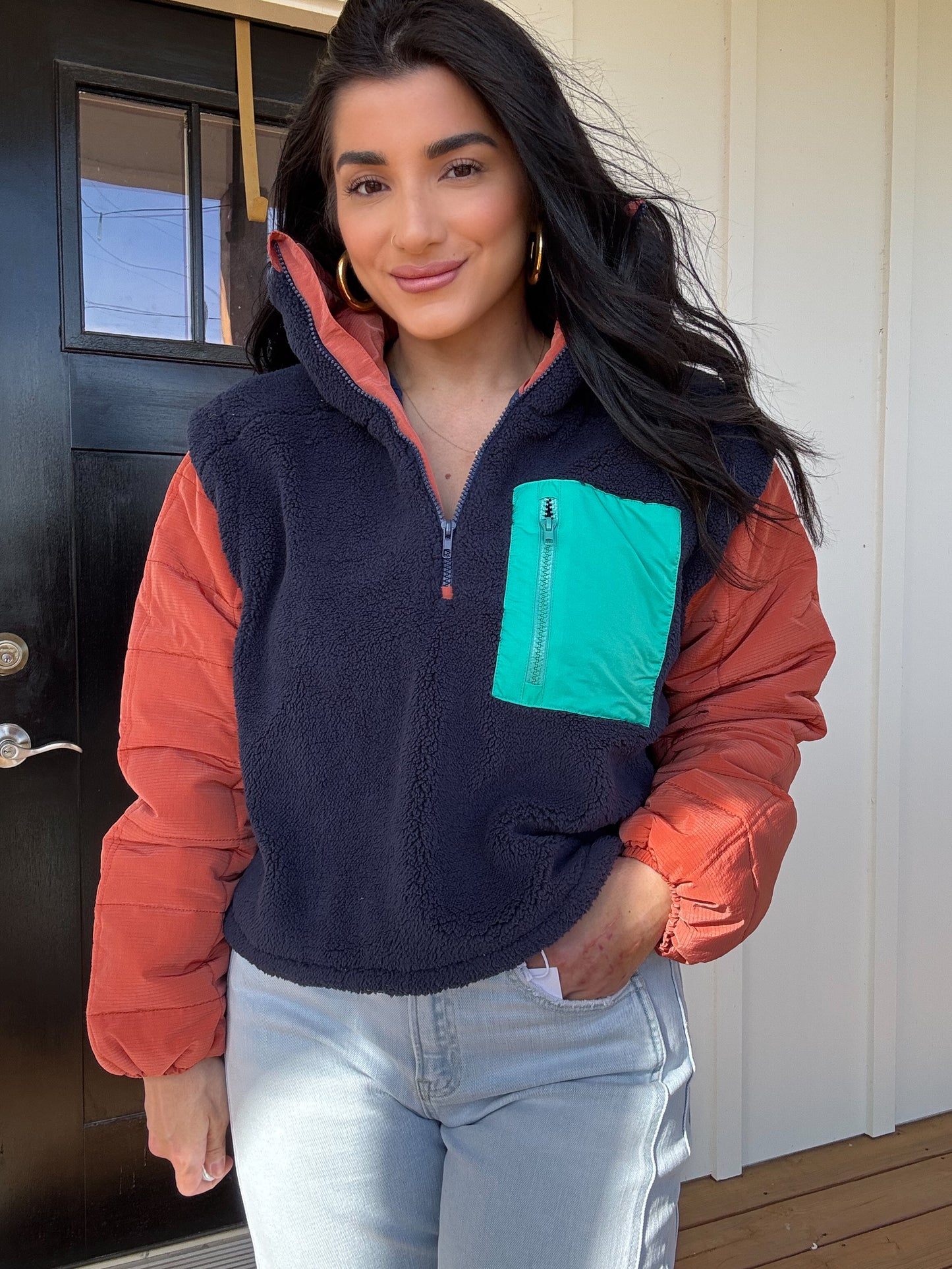 Color Block Pull Over