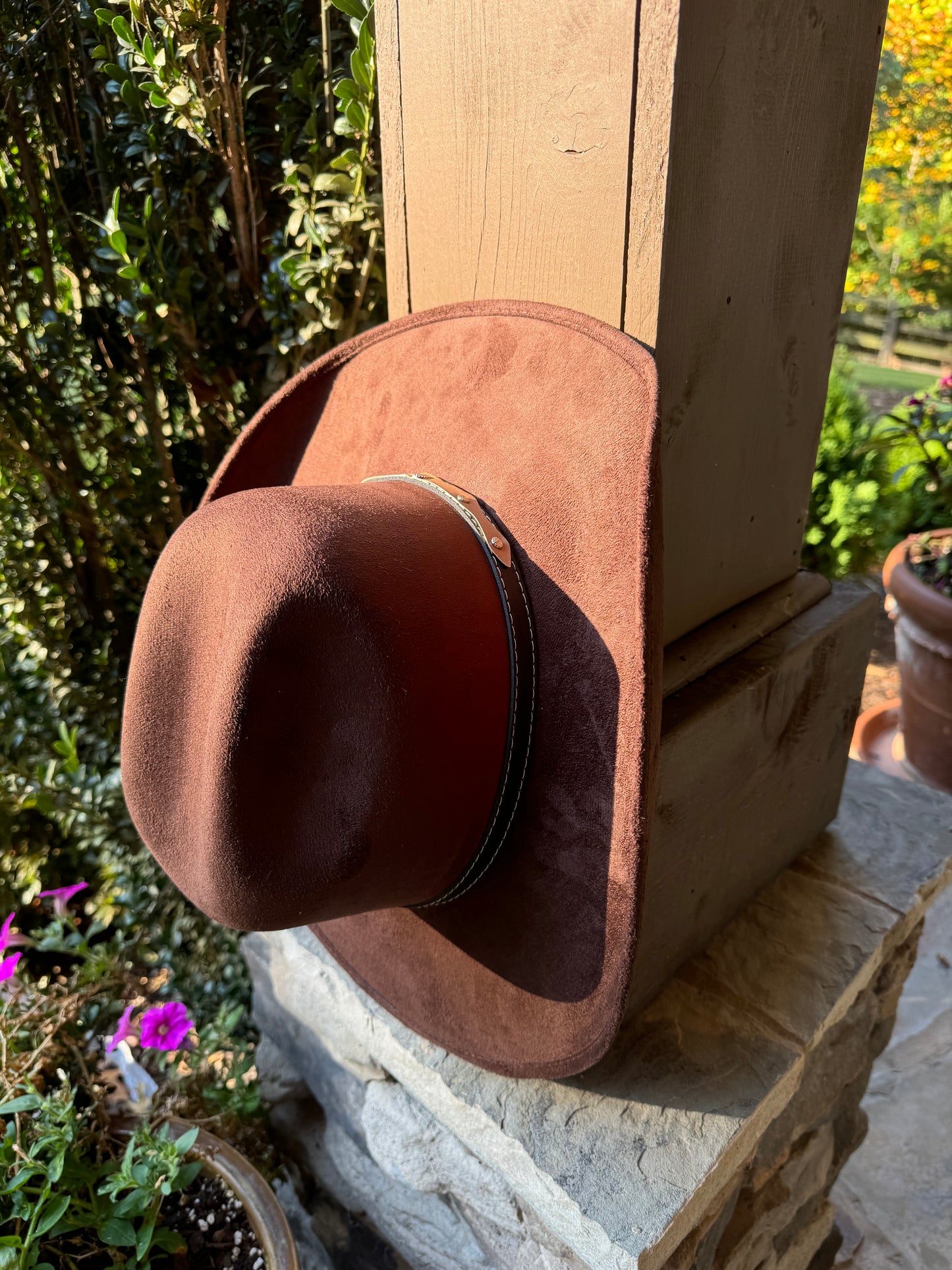 Chocolate Unisex Vegan Suede Western Cowboy Hat