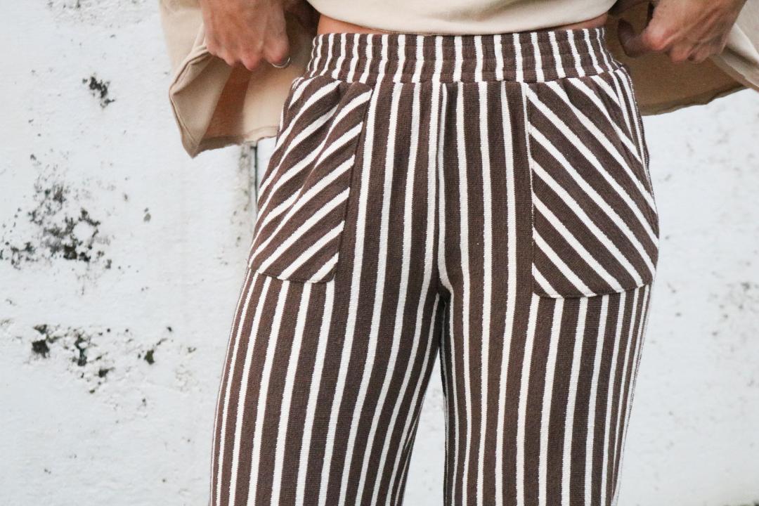 Textured Stripe Knit Pant